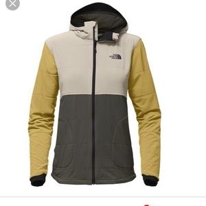 The North Face Mountain Sweatshirt - Size Medium